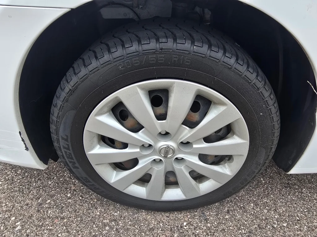 Used 2018 Fresh Powder Nissan S image 9