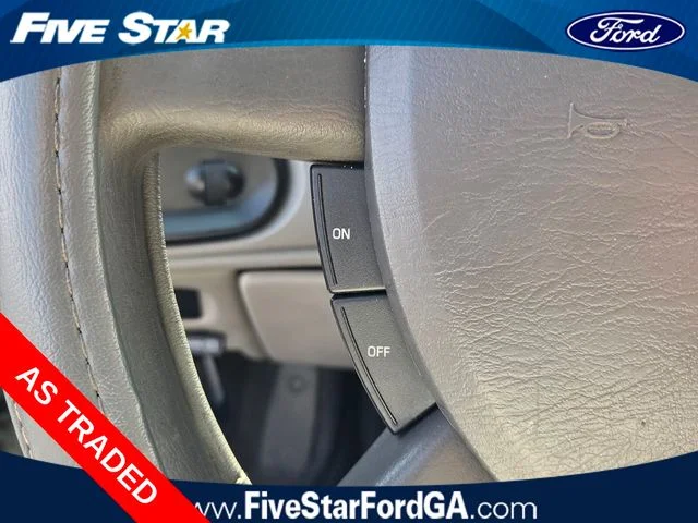 Used 2005 Green Ford SE image 22
