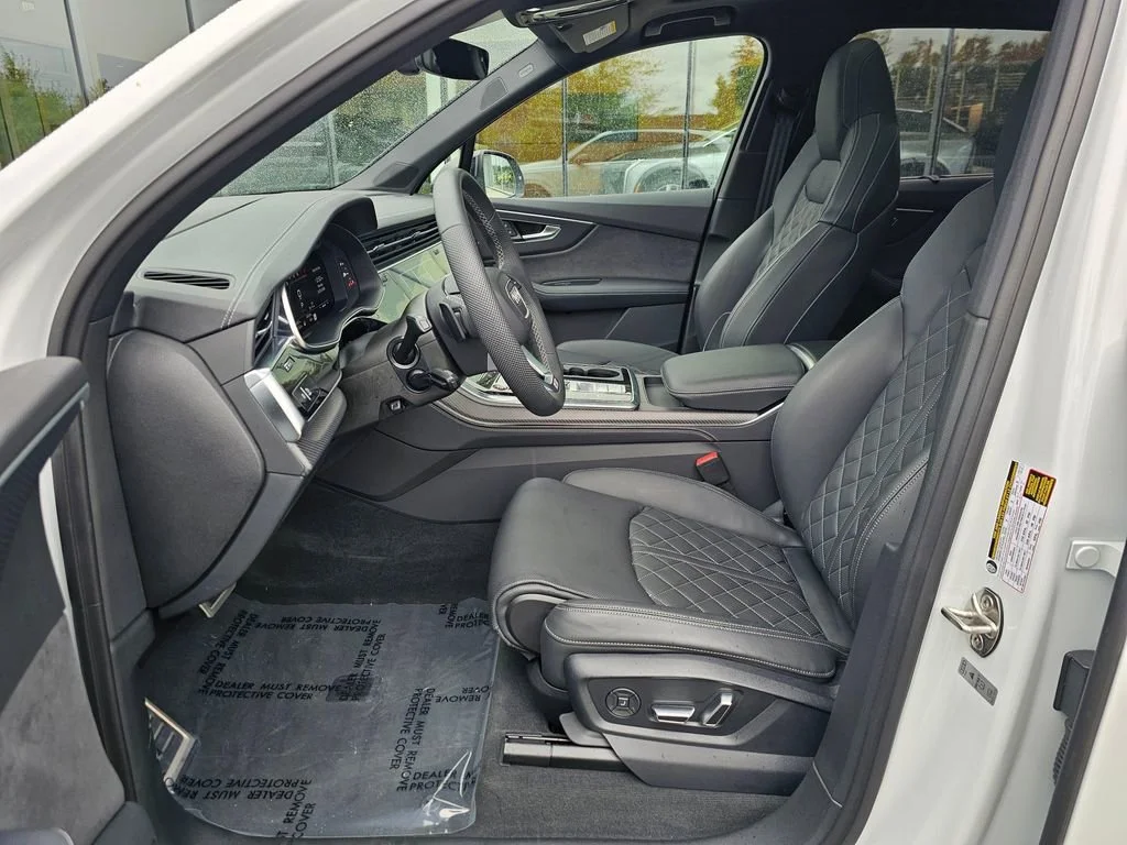 Used 2025  Audi Prestige image 21