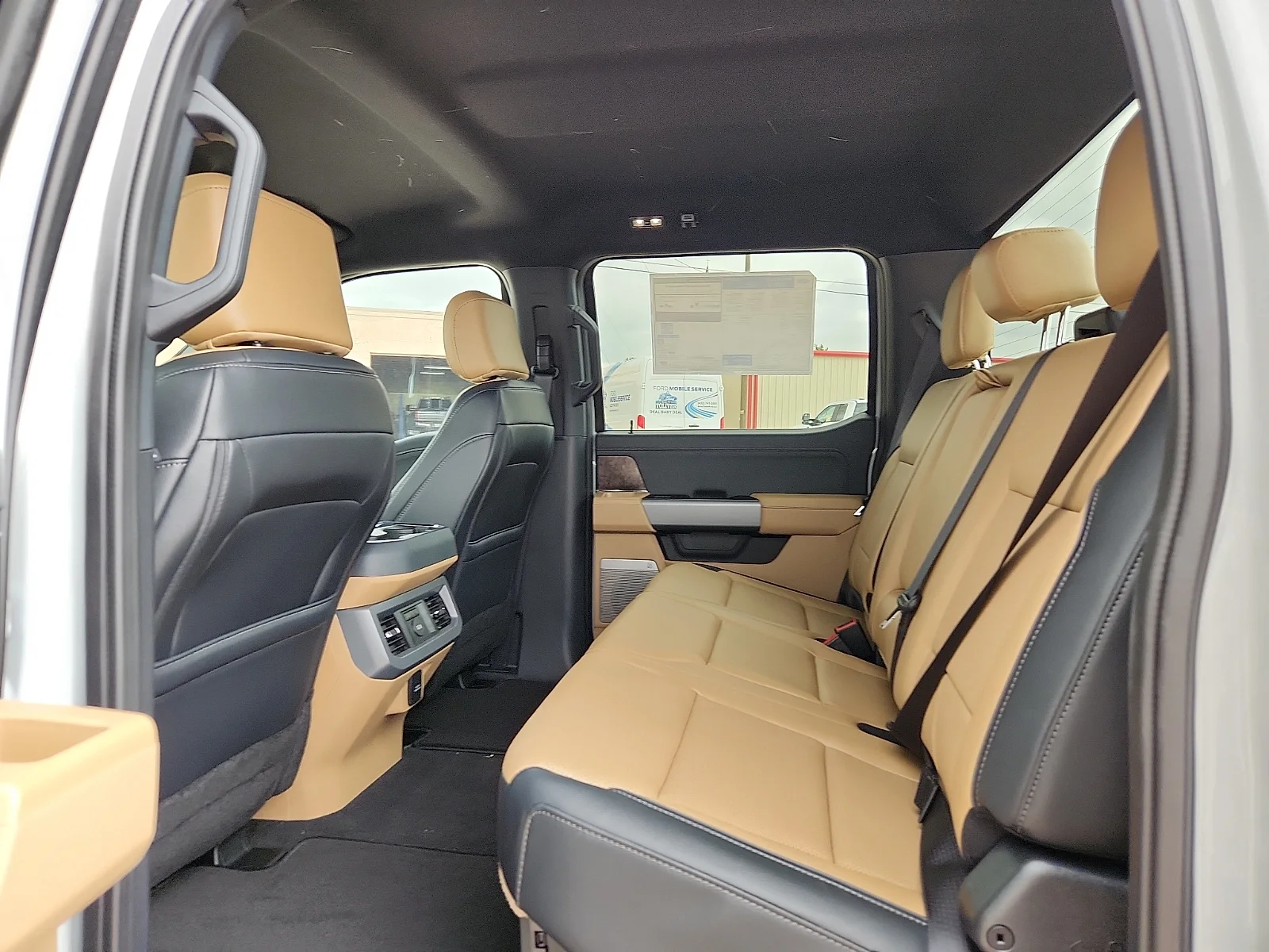 New 2026 Avalanche Ford F-250® Lariat® image 18
