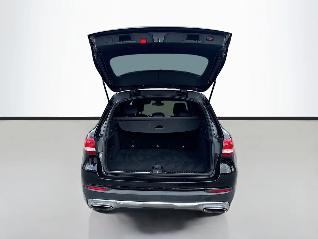 Used 2018 Black Mercedes-Benz GLC 300 image 9