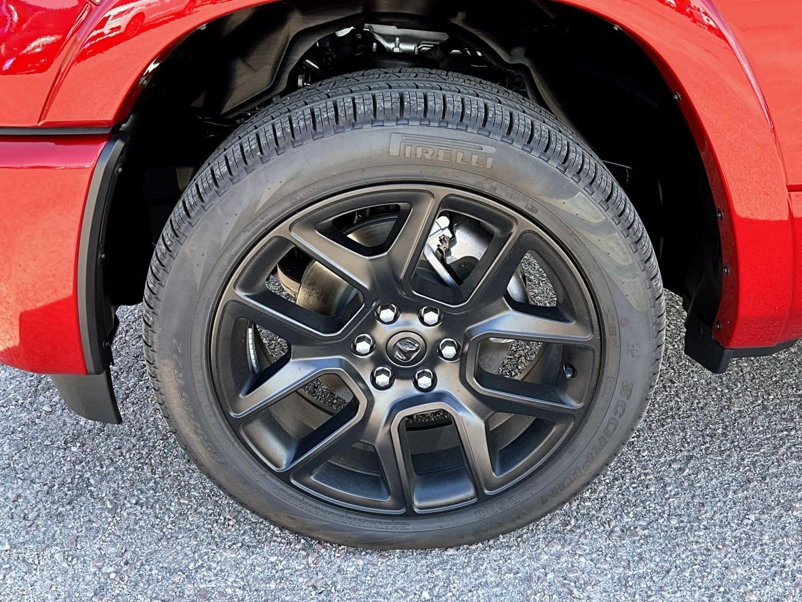 New 2026 Molten Red Pearl-Coat Exterior Paint RAM Laramie image 22