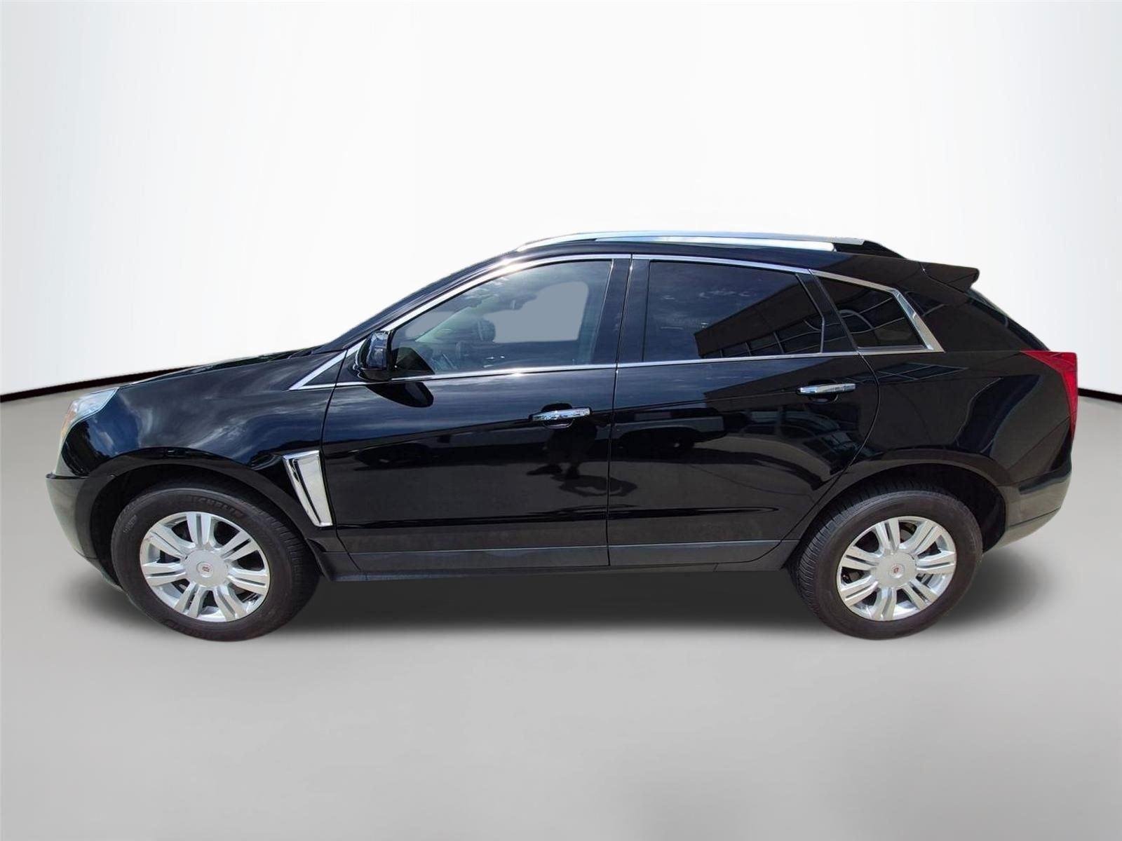 Used 2016  CADILLAC LUXU image 6