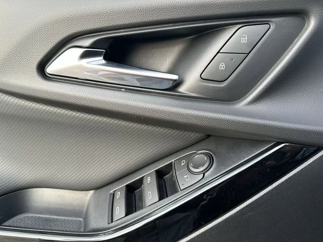 New 2026 Summit White Chevrolet LT image 24