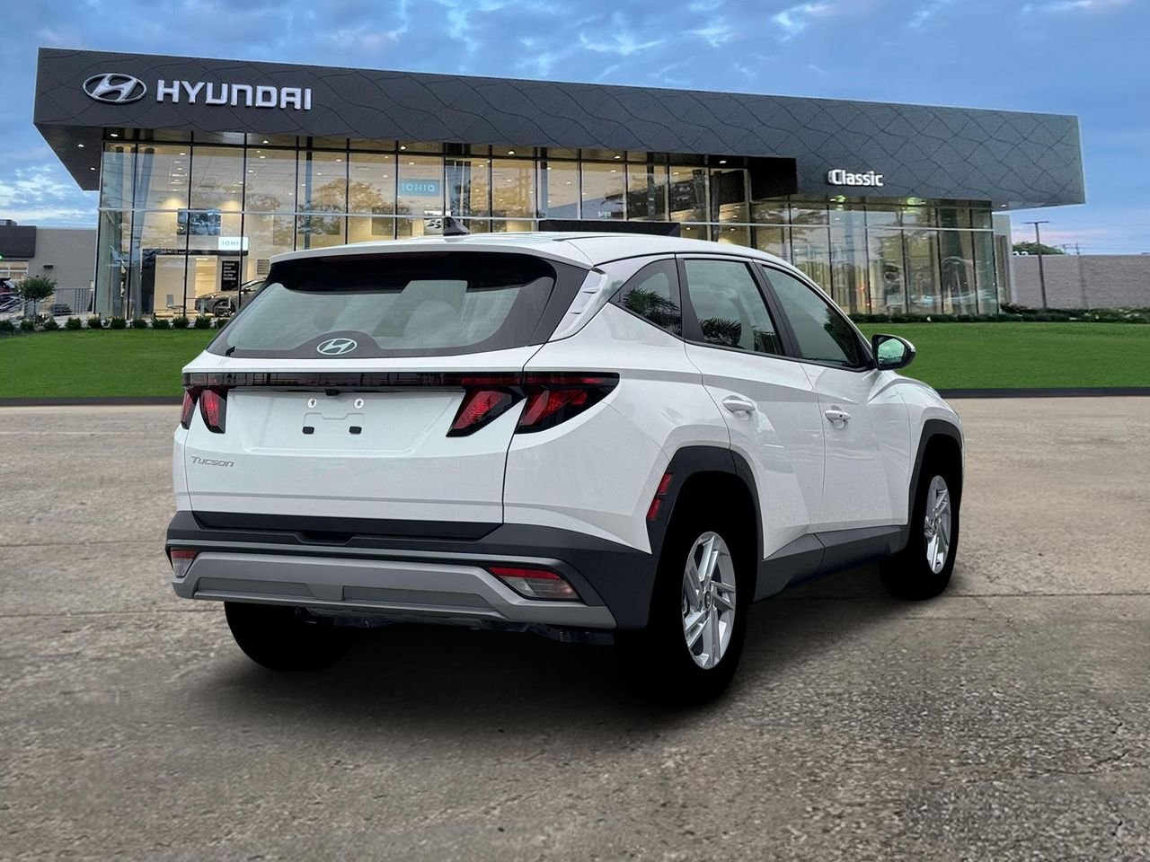New 2026 Serenity White Pearl Hyundai SE image 7