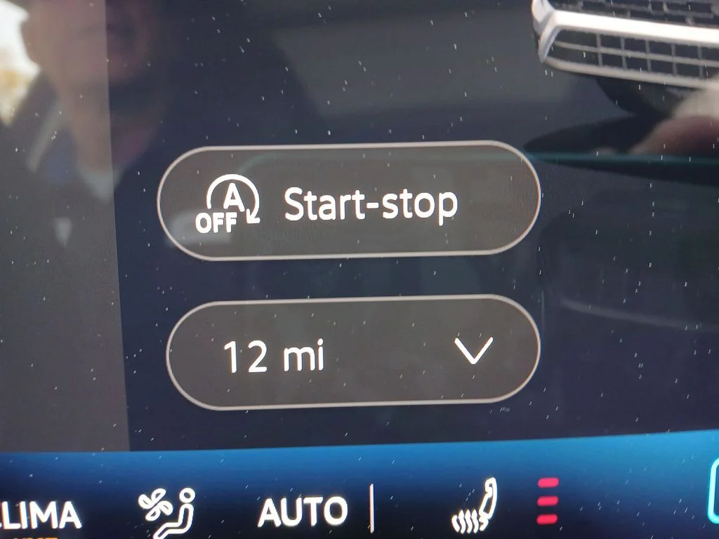 New 2026 Silver Volkswagen 2.0T SE image 16