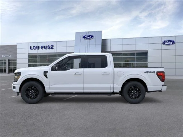 New 2026 Oxford White Ford XLT image 3