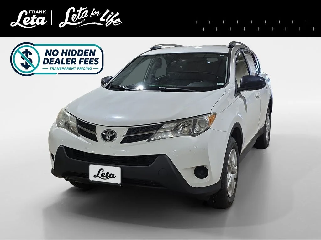 2015 Toyota RAV4 LE AWD's photo