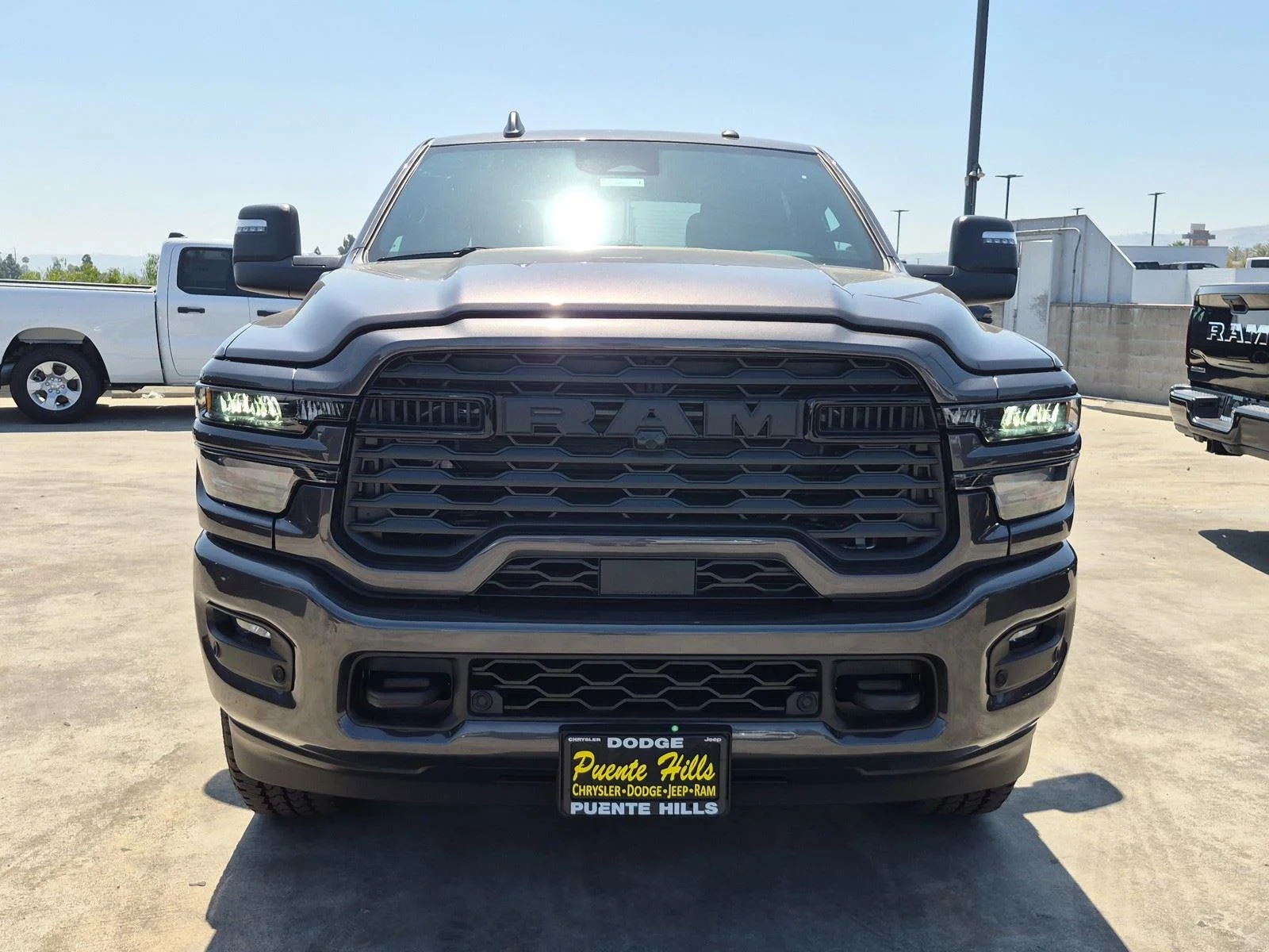 New 2026 Granite Crystal Metallic Clear-Coat Exterior Paint RAM Big Horn image 2