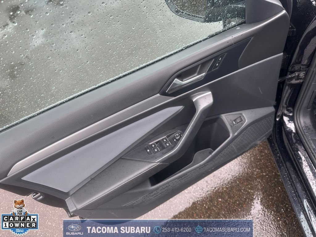 2025 Volkswagen Jetta SE - Photo 9