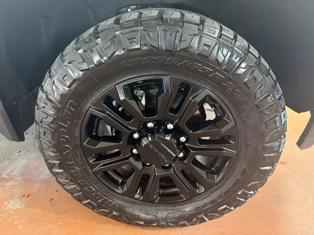 Used 2023 Onyx Black GMC Denali image 10