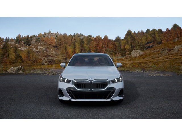 New 2027 Brooklyn Grey Metallic BMW 530i image 3