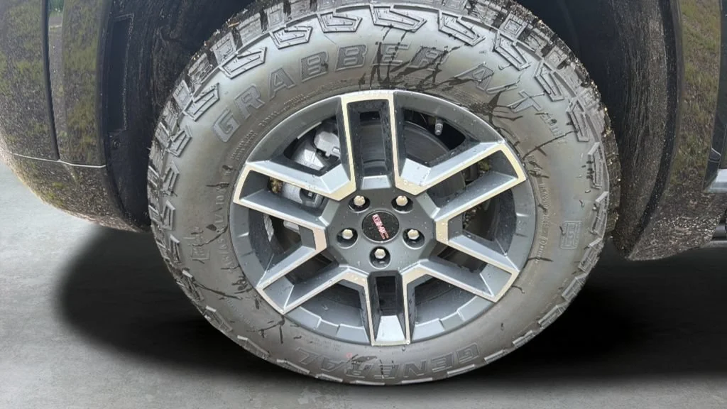 New 2026 Ebony Twilight Metallic GMC AT4 image 19