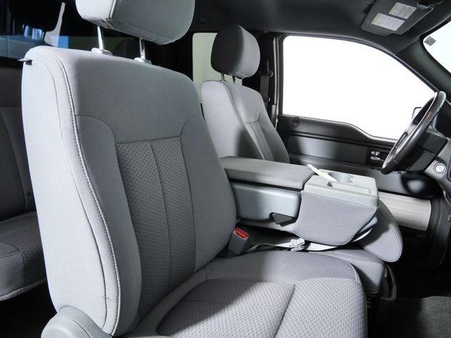 Used 2013 Silver Ford XLT image 13