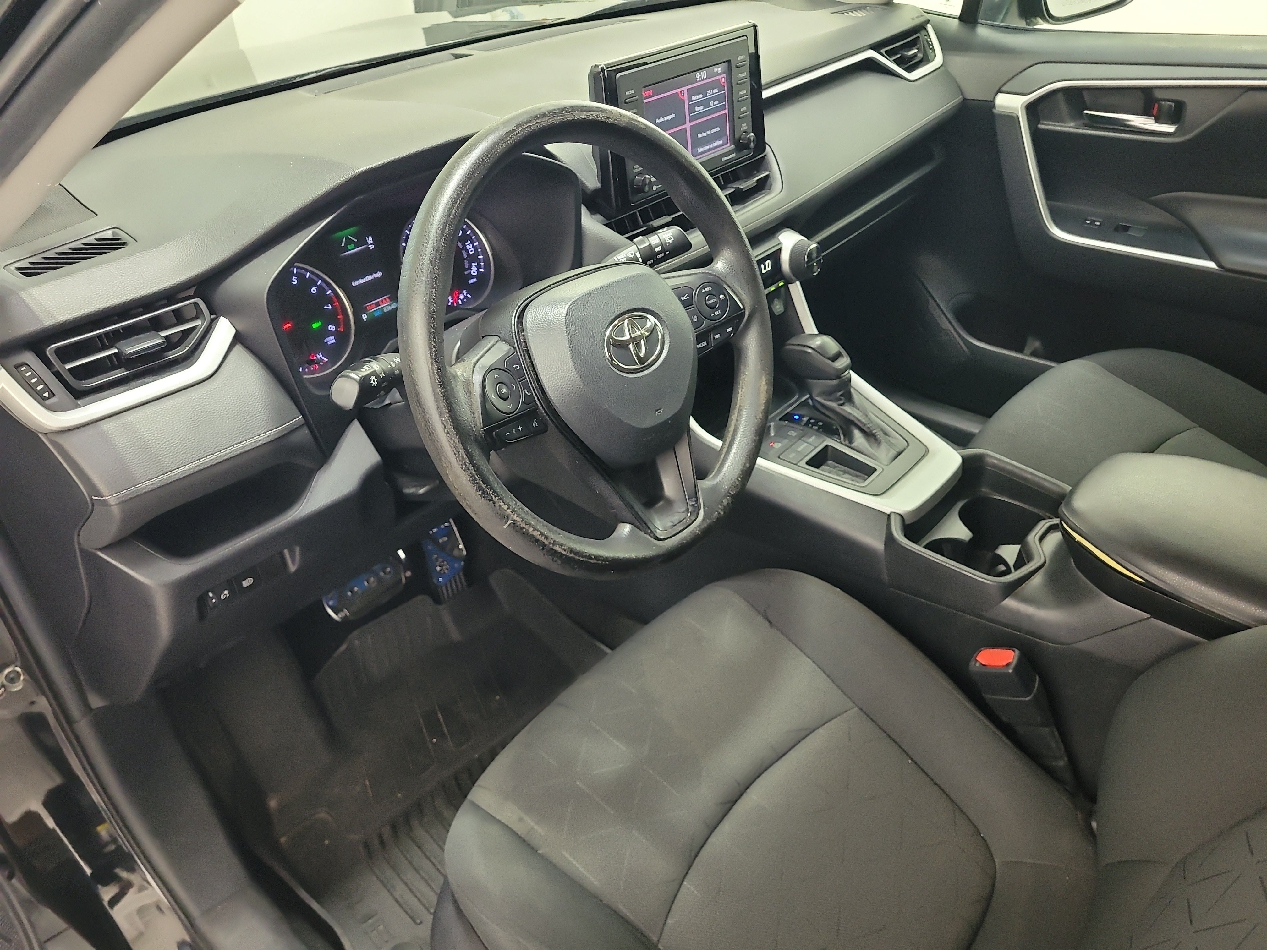 Used 2021 Black Toyota XLE image 22