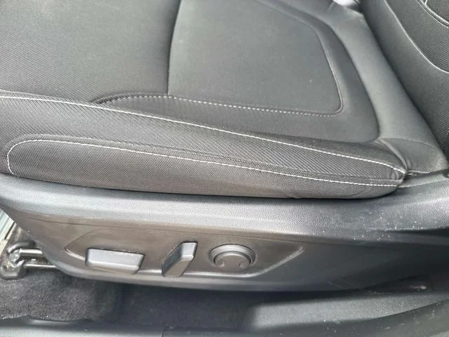 Used 2024 Silver Hyundai SEL image 15