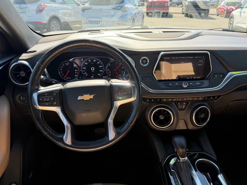 Used 2019 SUMMIT WHITE Chevrolet Premier image 12