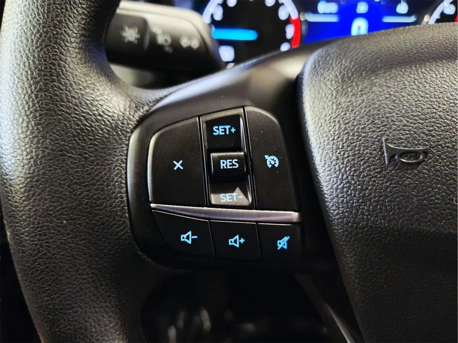 Used 2024 Carbonized Gray Metallic Ford XLT Advanced image 15