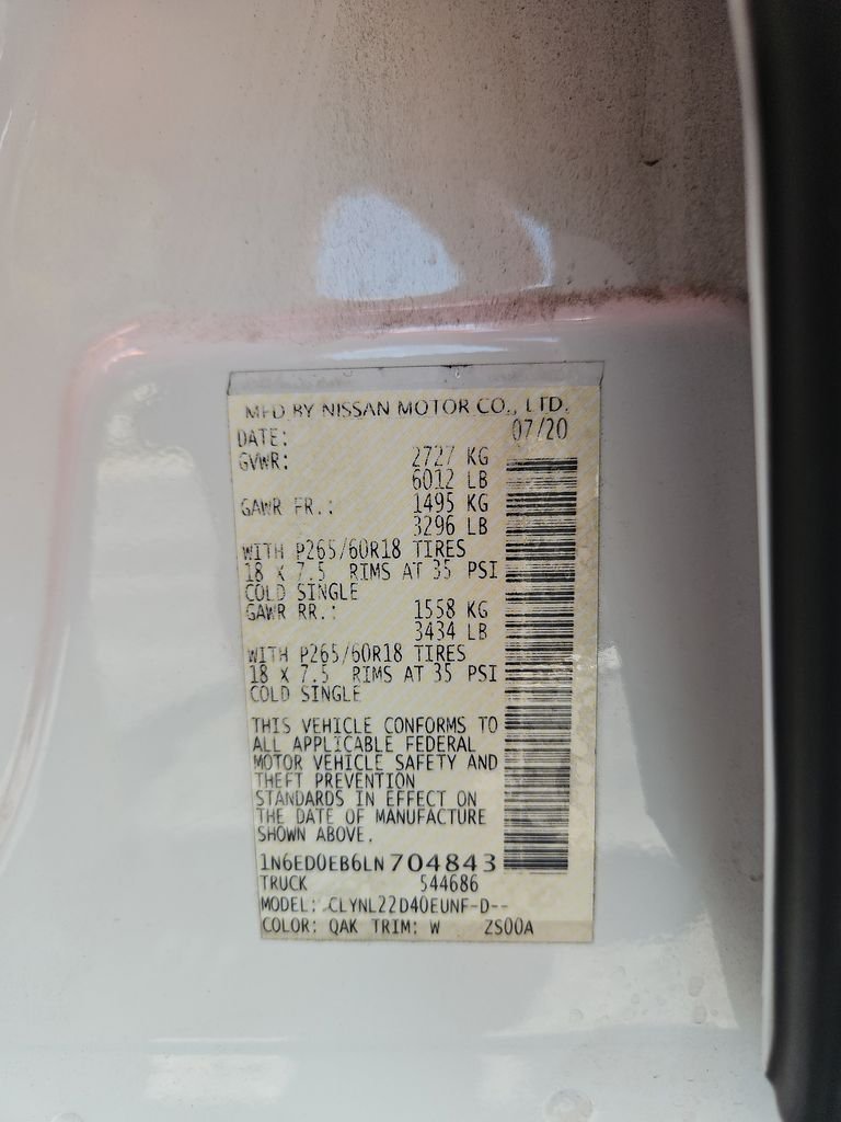 Used 2020 White Nissan SV image 29
