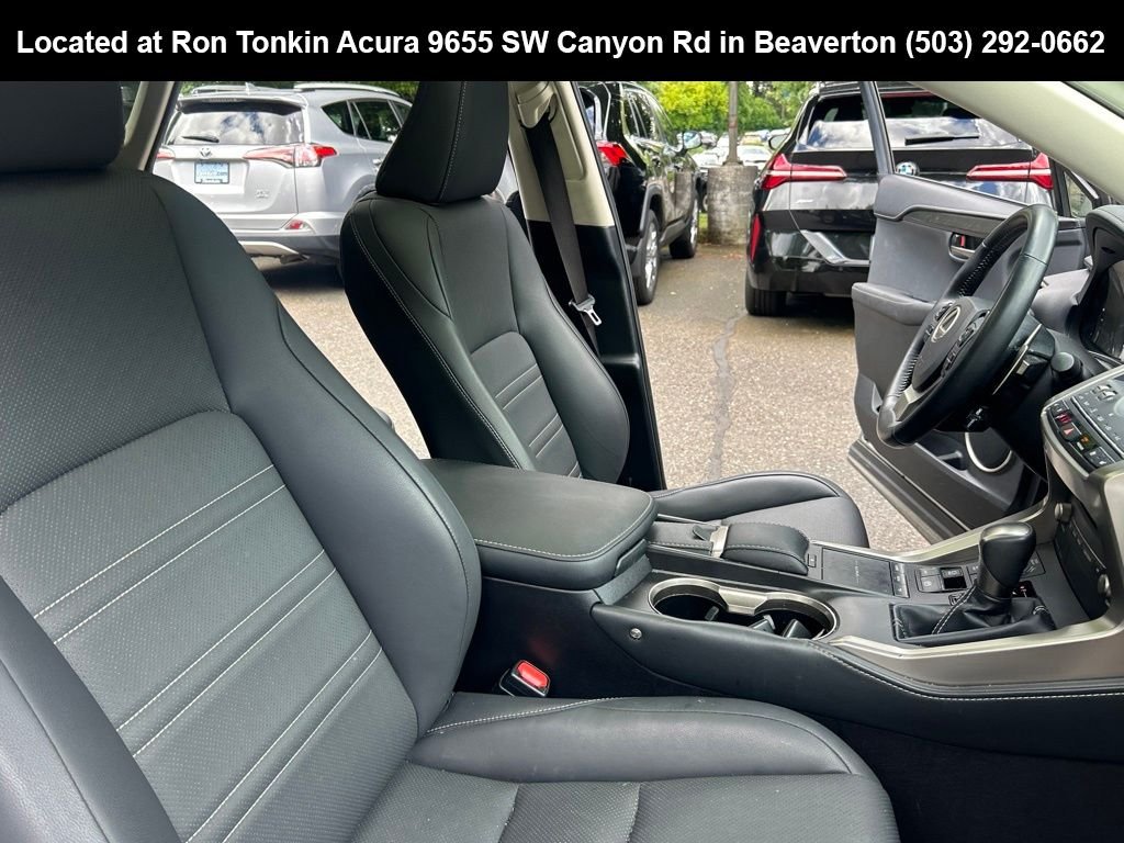 Used 2019 Atomic Silver Lexus 300h image 14