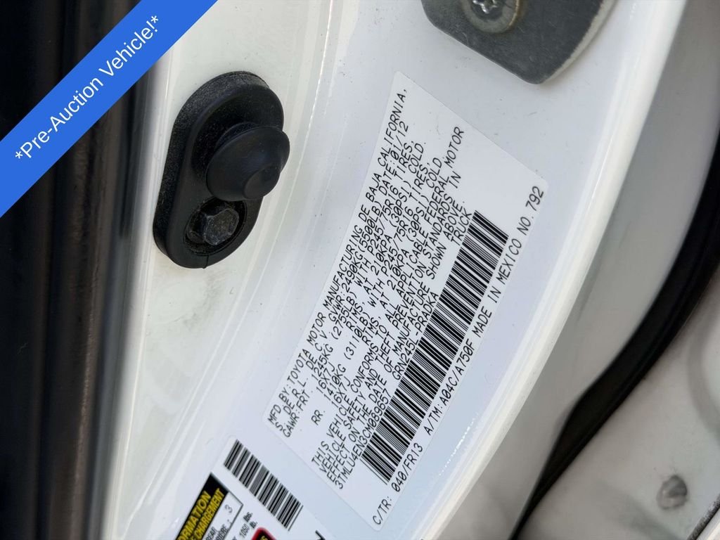 Used 2012 White Toyota Base image 25