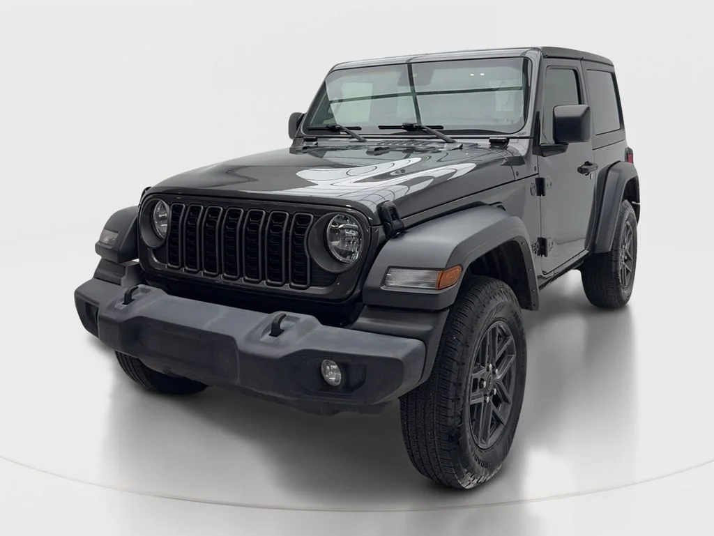 Used 2024 Gray Jeep Sport S image 4