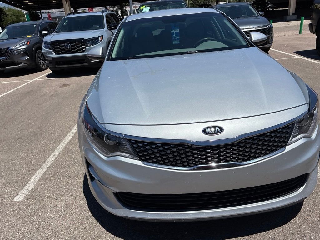 Used 2016 Silver Kia EX image 5