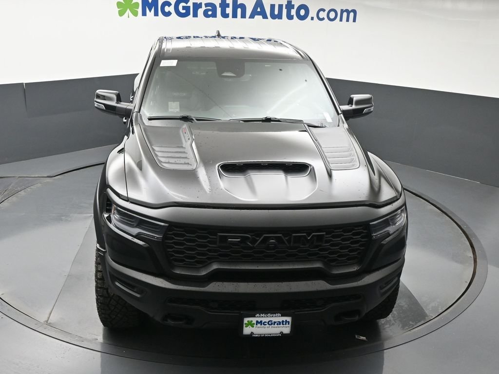 New 2026 Diamond Black Crystal Pearl-Coat Exterior Paint RAM RHO image 36