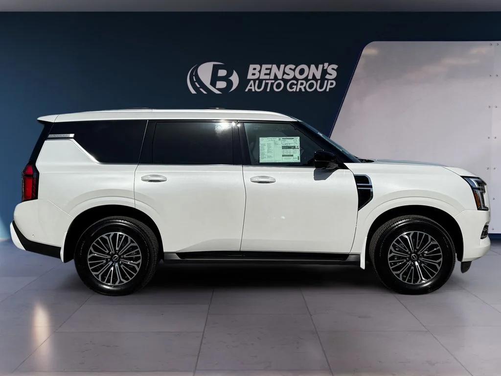 New 2026 White Nissan SL image 6