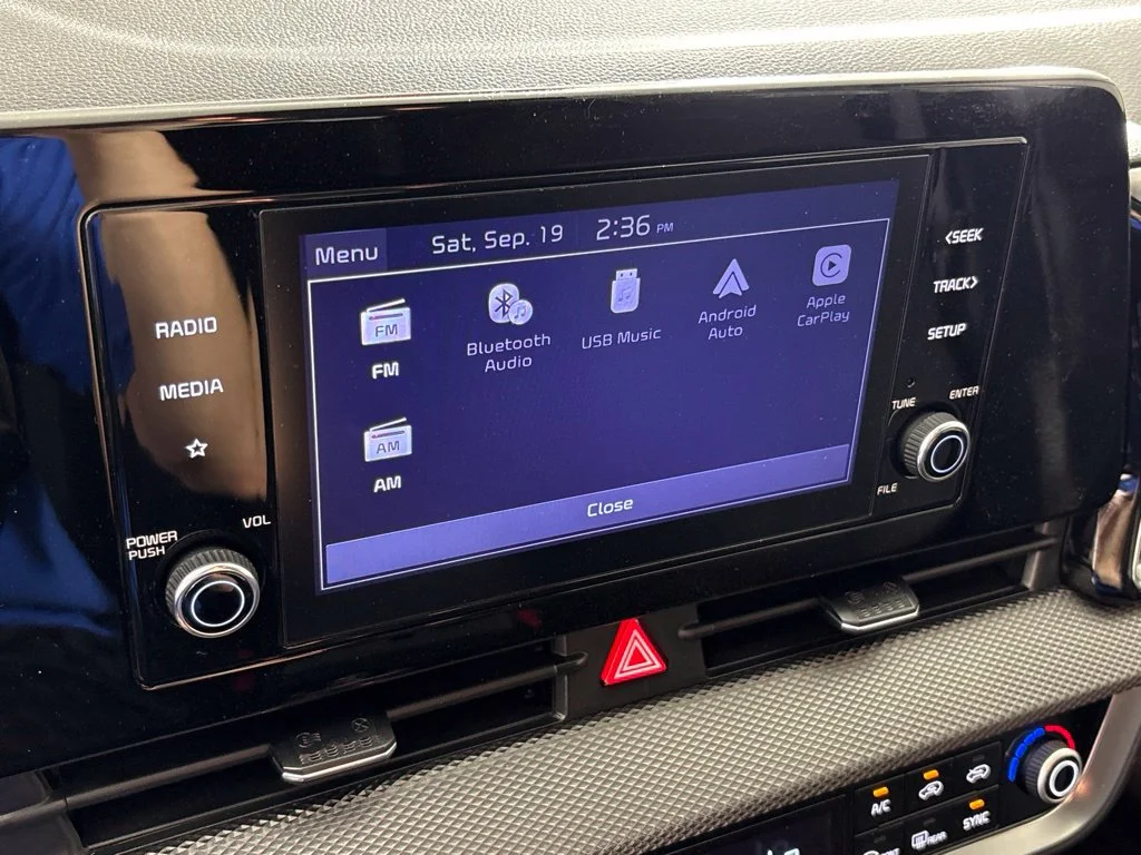 Used 2023 White Kia LX image 28