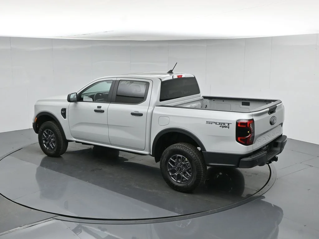 New 2026 Avalanche Ford XLT image 40