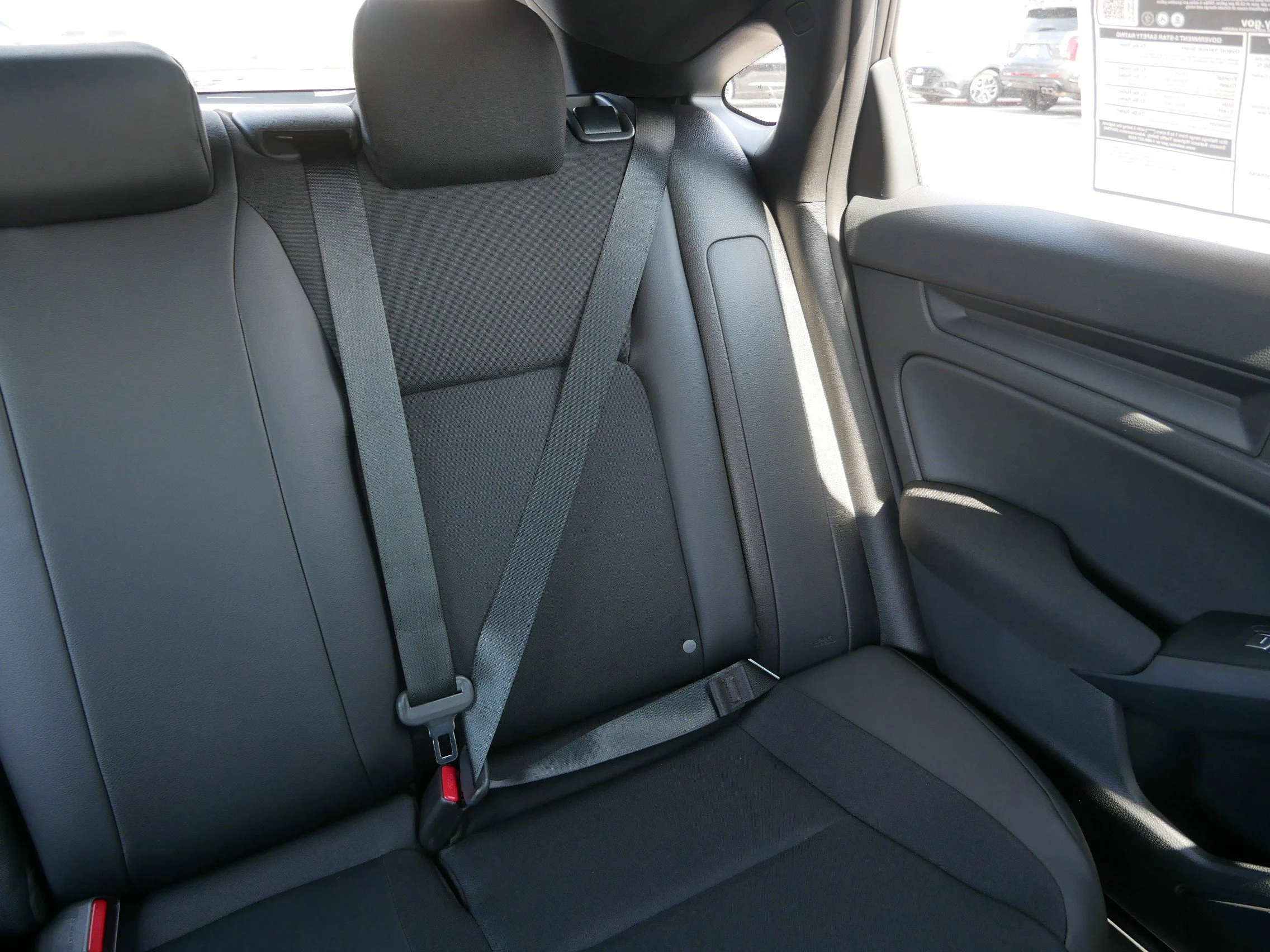2026 Honda Civic Hatchback Sport - Photo 10