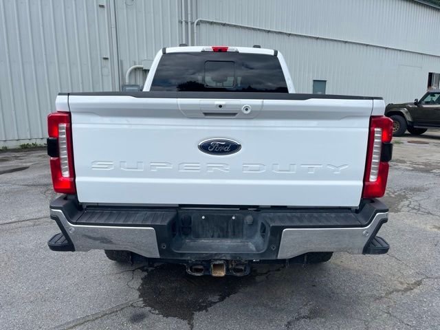 Used 2024  Ford  image 7