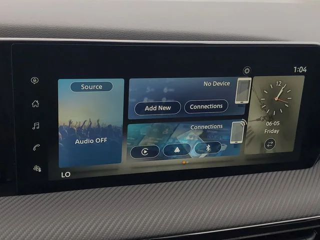 Used 2025 Brown Nissan SR image 26