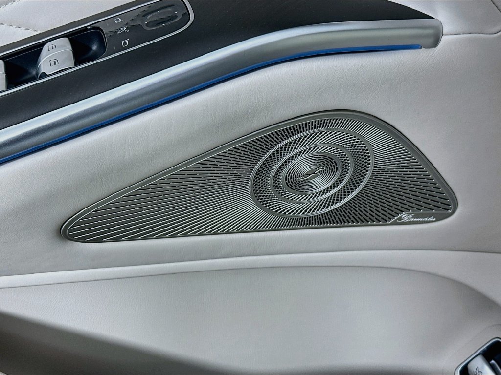 New 2027 Blue Mercedes-Benz S 580 image 18