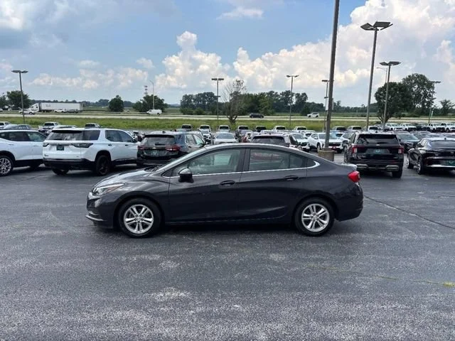 Used 2016 TUNGSTEN METALLIC Chevrolet LT image 2