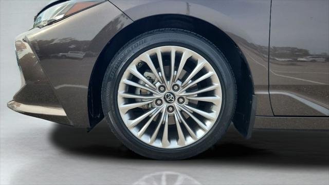 Certified Used 2019 BROWNSTONE Toyota  image 26