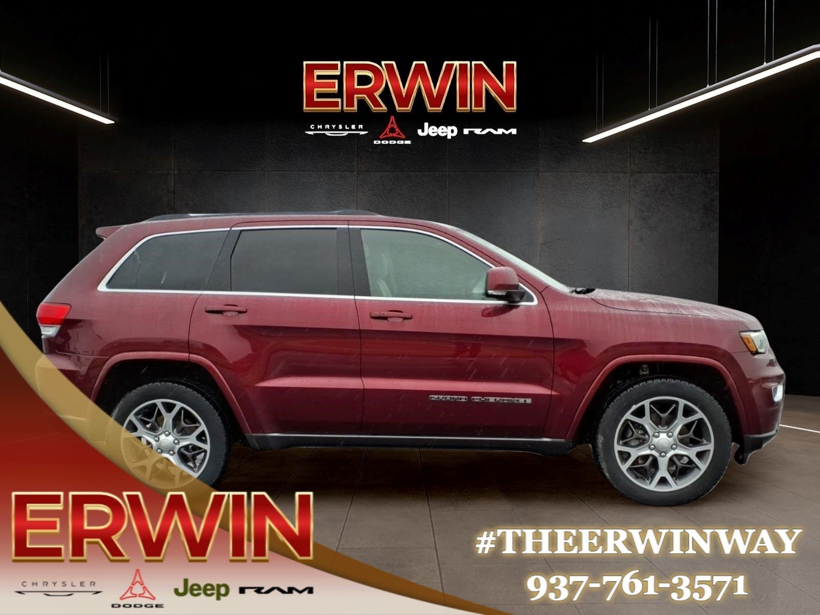 Used 2018 Velvet Red Pearl Coat Jeep Limited image 8