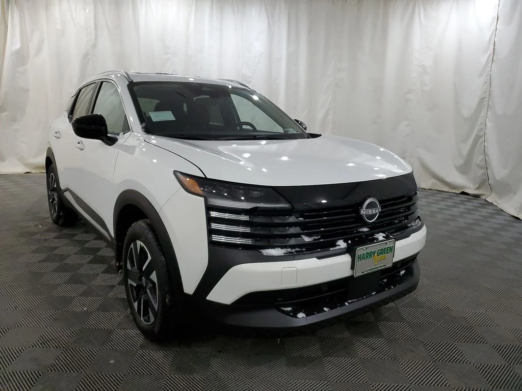 New 2026 Aspen White Tricoat Nissan SV image 3