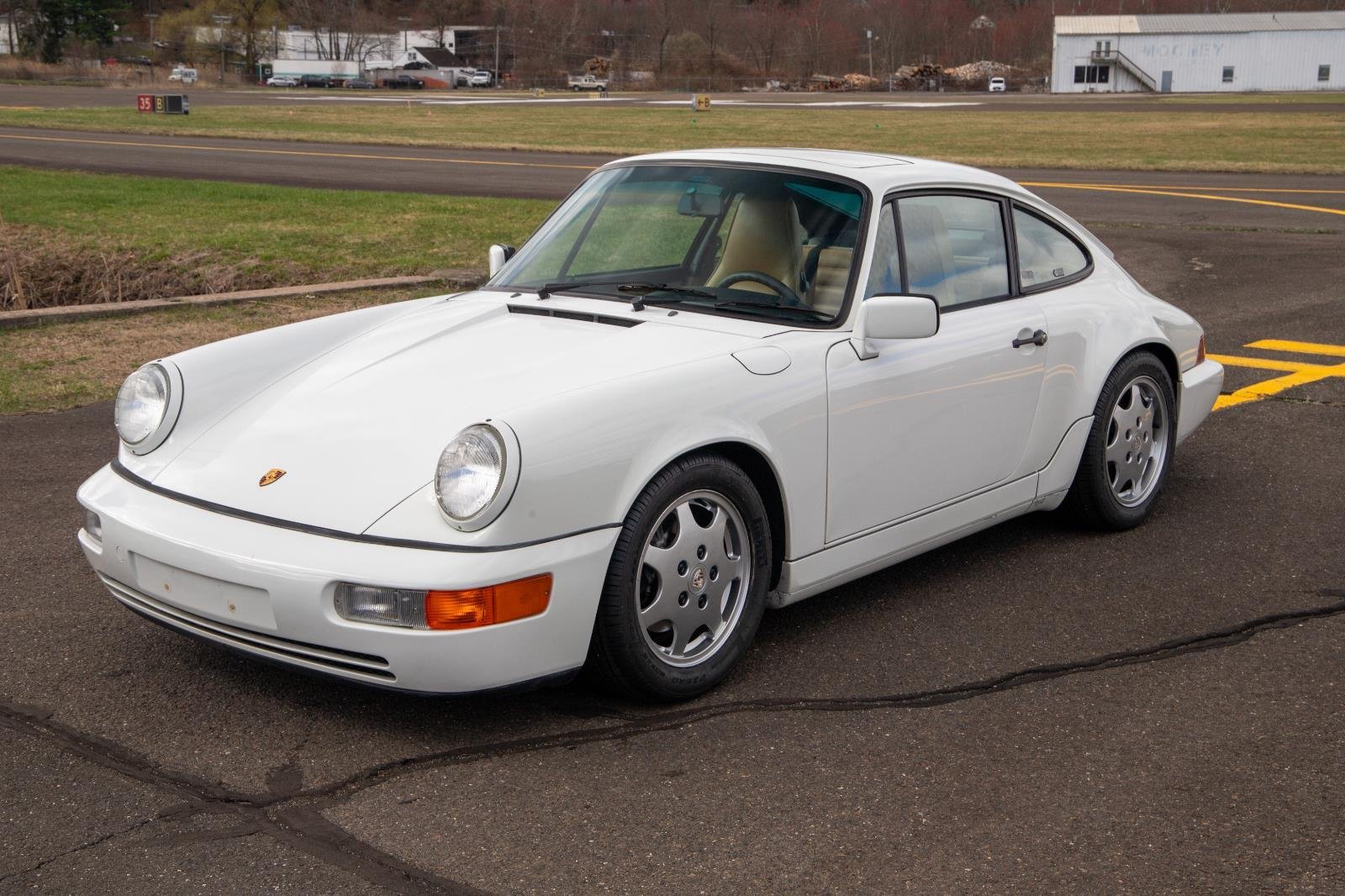 Used 1990 WHITE PORSCHE  image 3