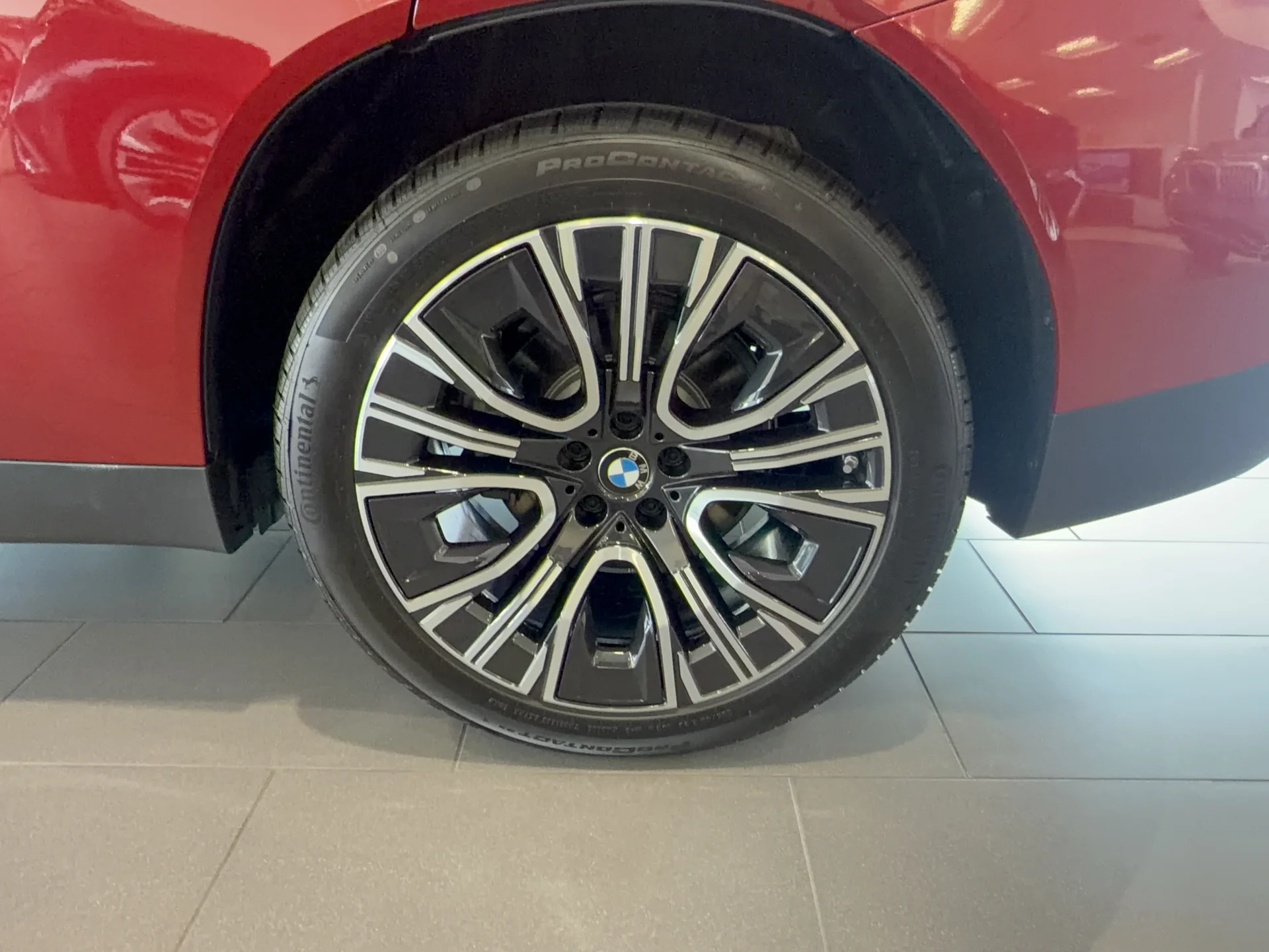 New 2026 Vegas Red Metallic BMW 30 xDrive image 29