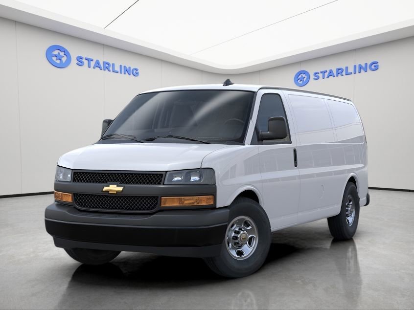 New 2025 Summit White Chevrolet WT image 5