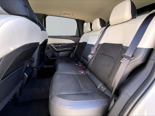 New 2026 Rhodium White Metallic Mazda 2.5 S Select AWD image 14