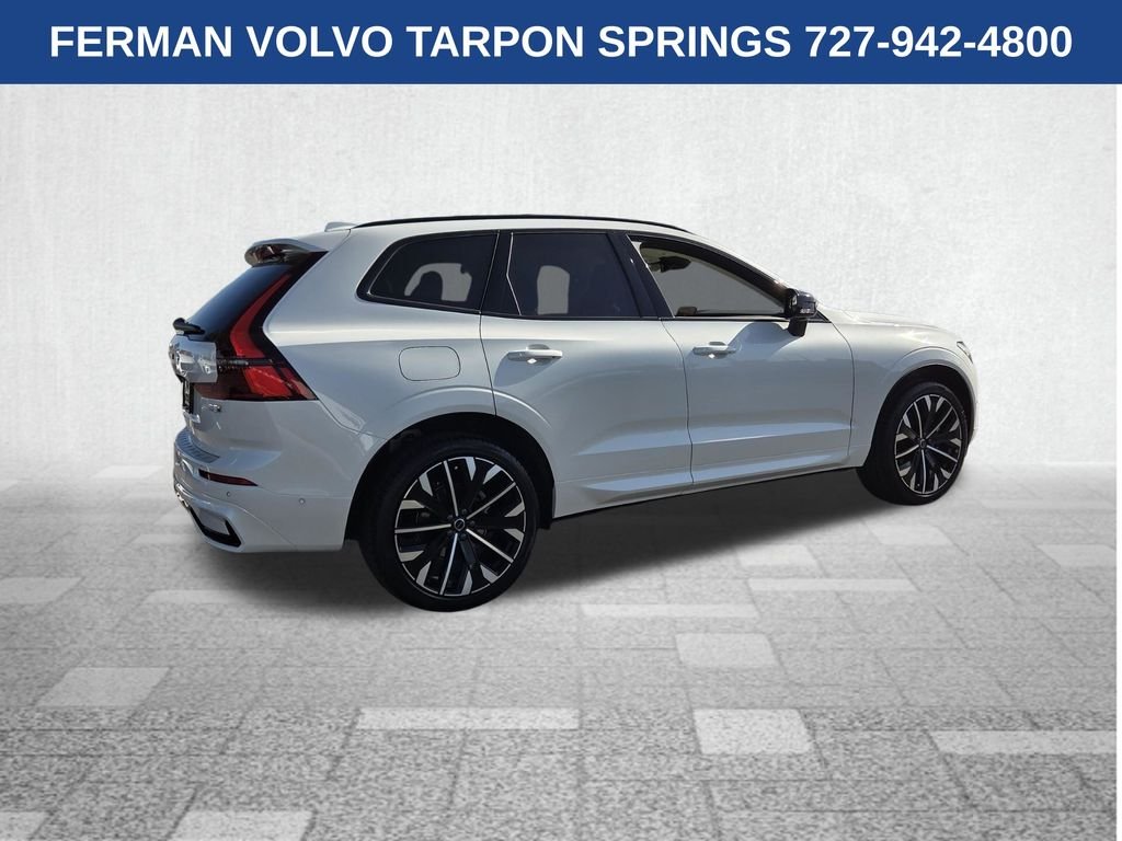 New 2027 Crystal White Volvo Ultra image 8