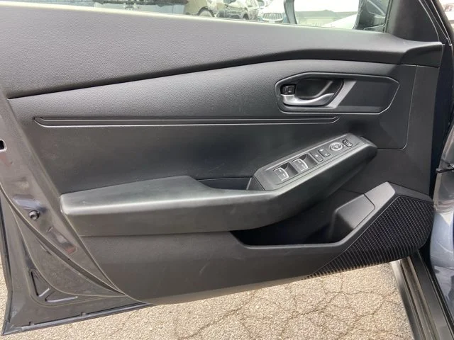 Used 2025 Gray Honda LX image 24