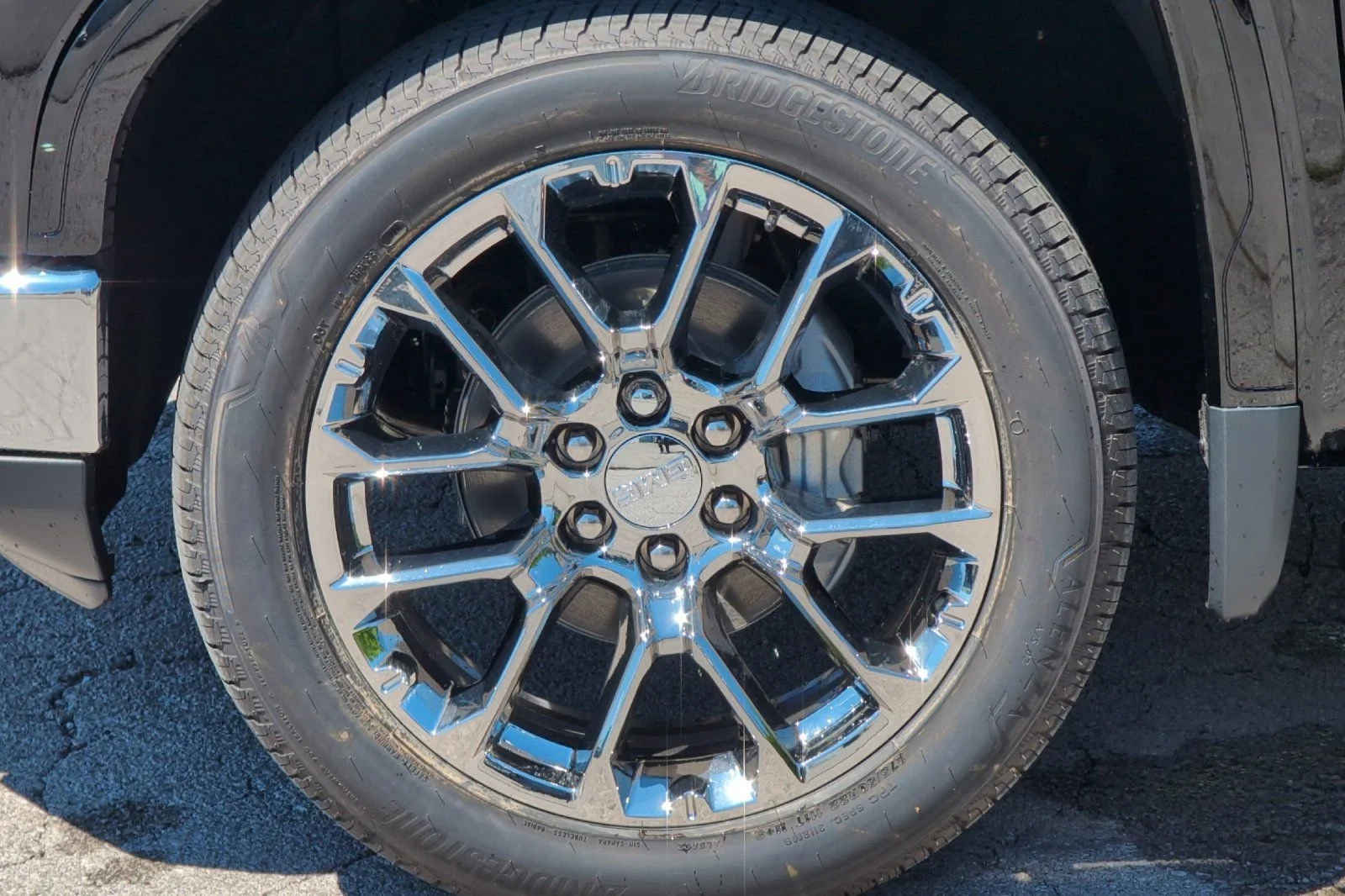New 2026 Onyx Black GMC SLT image 26