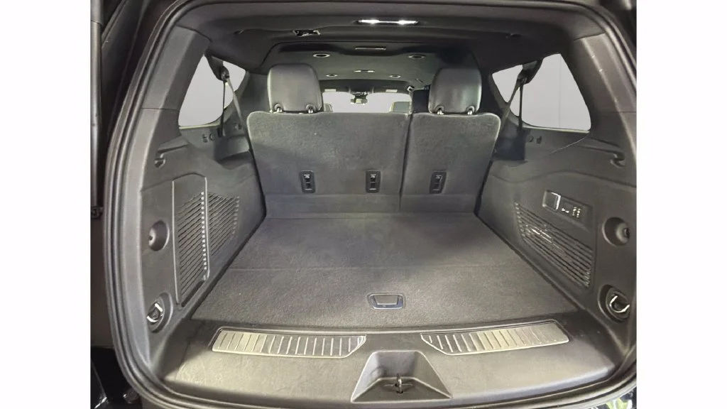 Used 2026 Black Chevrolet Premier image 26