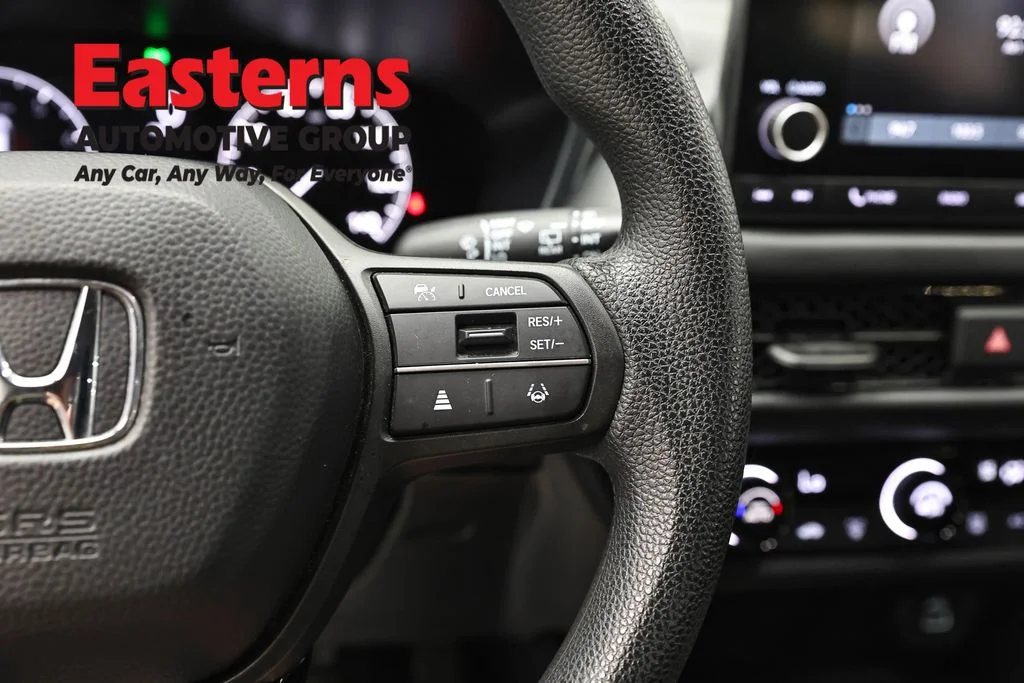Used 2023 Black Honda LX image 16