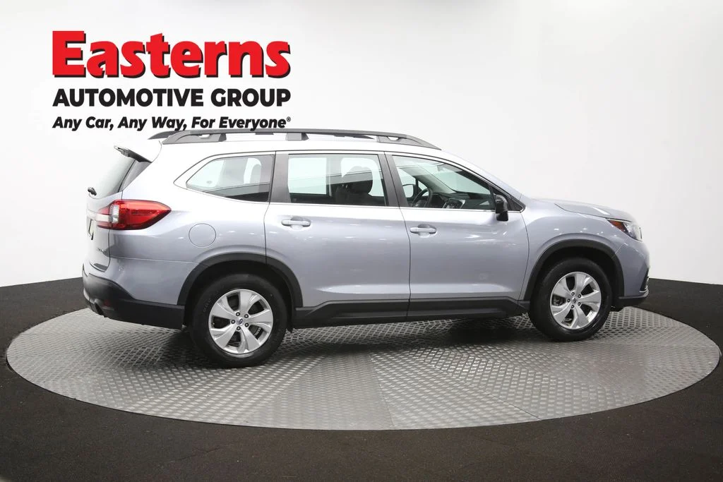 Used 2022 Silver Subaru Base image 42