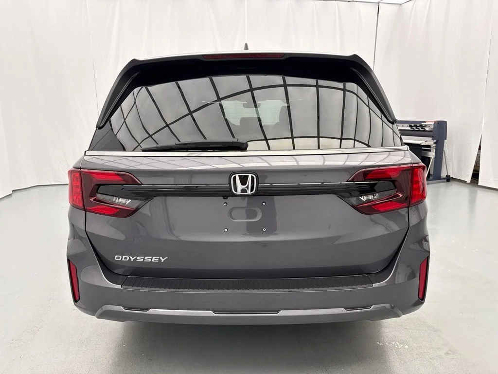 New 2026 Modern Steel Metallic Honda EX-L image 7